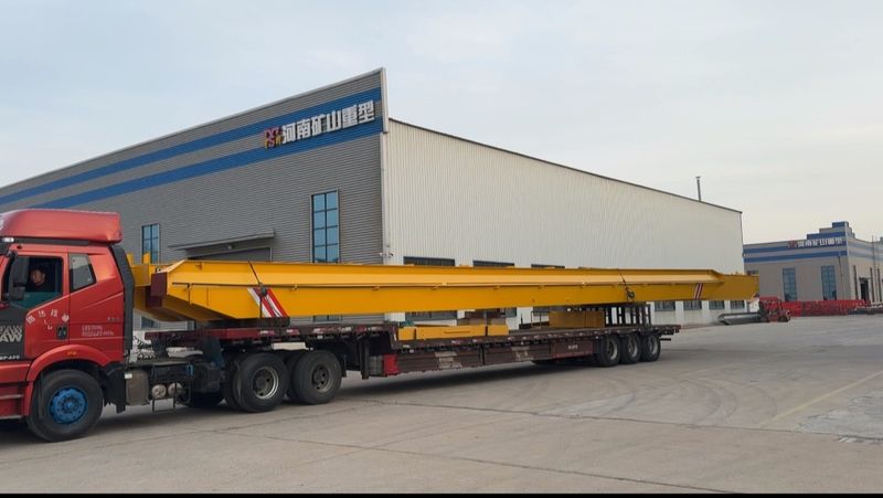 電動(dòng)葫蘆橋式起重機(jī) LH10t-27.95m 電動(dòng)單梁起重機(jī) LD5t—23.3m 制作完成，發(fā)往浙江省金華市交付客戶使用